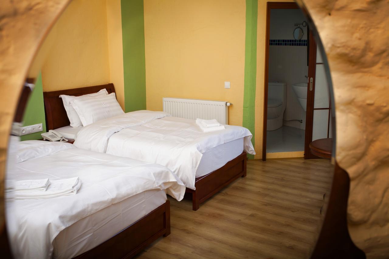 Hotel Royal Batoni Kvareli Camera foto